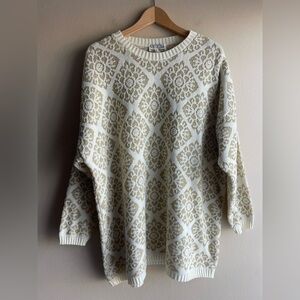Venezia Women Crew Ivory Gold Shimmer Design Oversized Sweater Size 1X